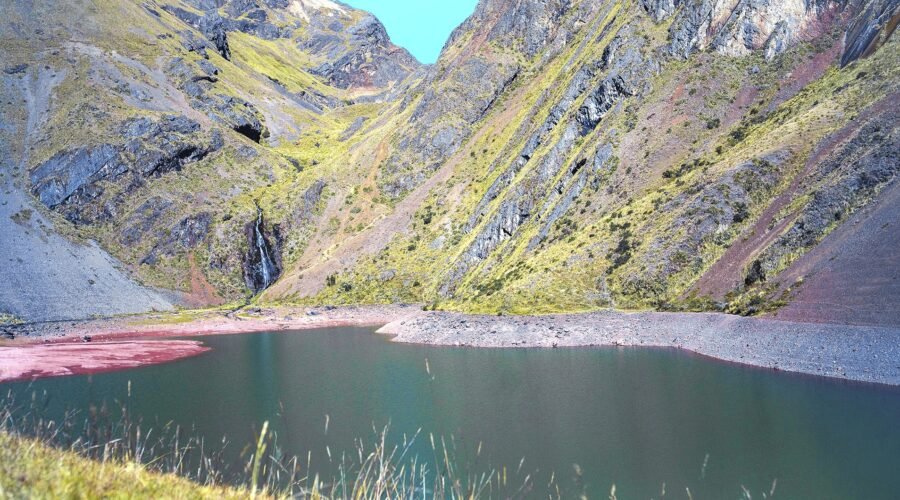 Ancascocha Trek 4 Days