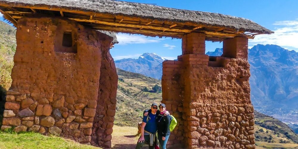 Main entrance gate to huchuy qosqo