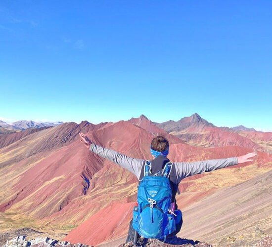 We could say that it is the best photo of the red valley but seeing it in person is much better.