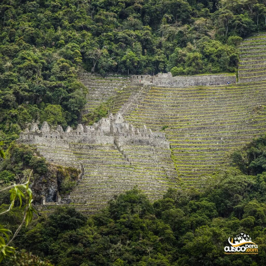 Why You Should Hike the Inca Trail in 2025 4 Discover the majesty of the Inca culture as you walk along one of the most famous trails in the world