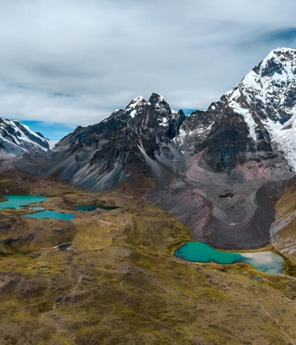 7 Lakes of Ausangate Full Day Tour Group