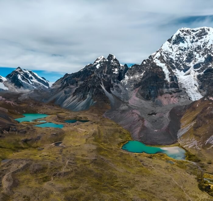 7 Lakes of Ausangate Full Day Tour Group