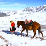 Horseback riding to the 7 lakes of Ausangate