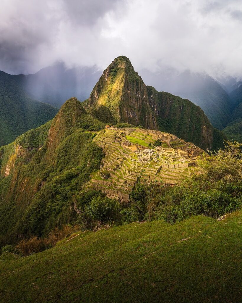 Counting down the days until I get to see this view again. 📆⠀⠀⠀⠀⠀⠀⠀⠀⠀Peru is my favorite countr 1