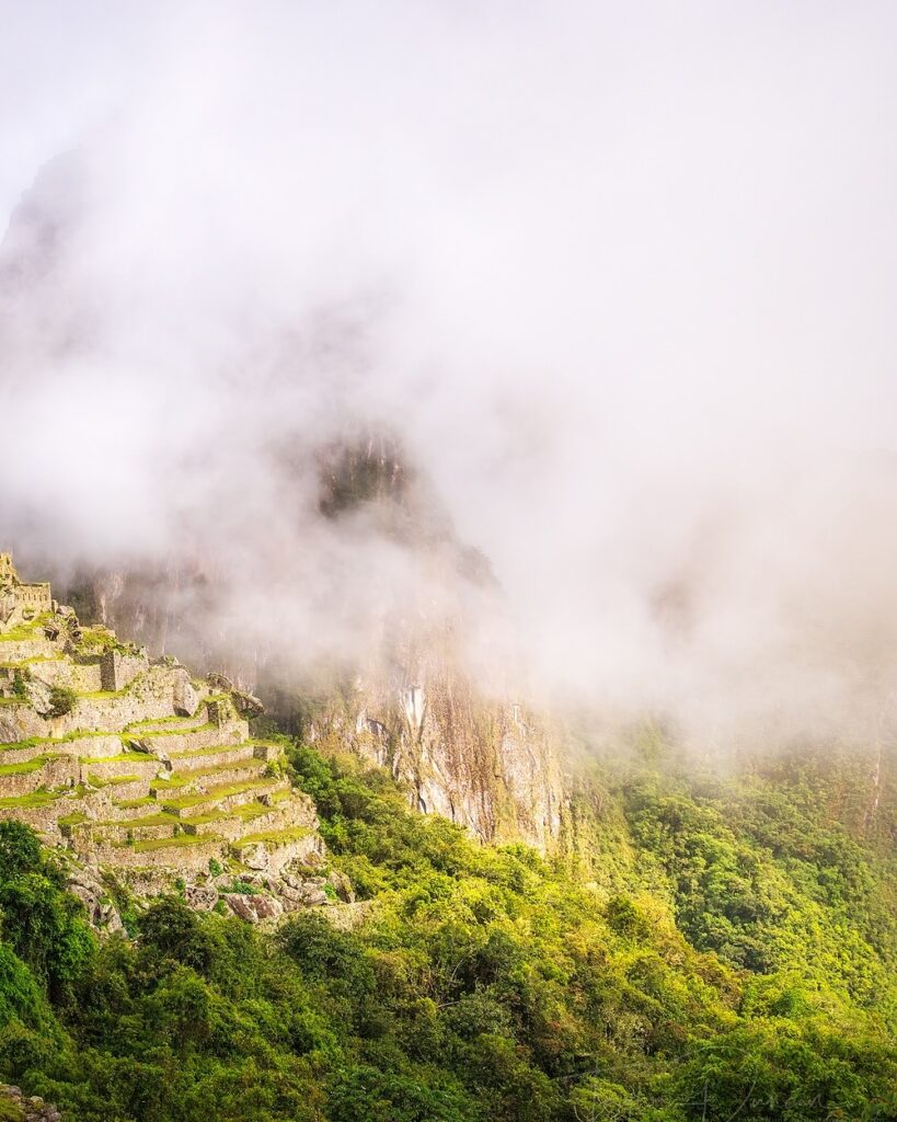 Counting down the days until I get to see this view again. 📆⠀⠀⠀⠀⠀⠀⠀⠀⠀Peru is my favorite countr 3