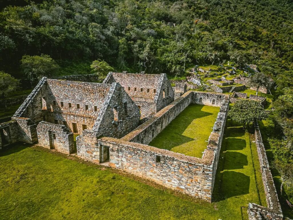 The Best Time to Visit Machu Picchu: A Seasonal Guide 28 Choquequirao