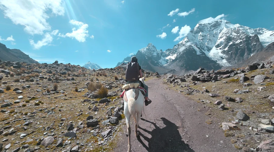 Horseback Riding in Ausangate 12 Lakes Tour Full Day For