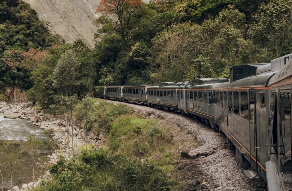 Train to Machu Picchu: Complete Guide 30 Inca Rail