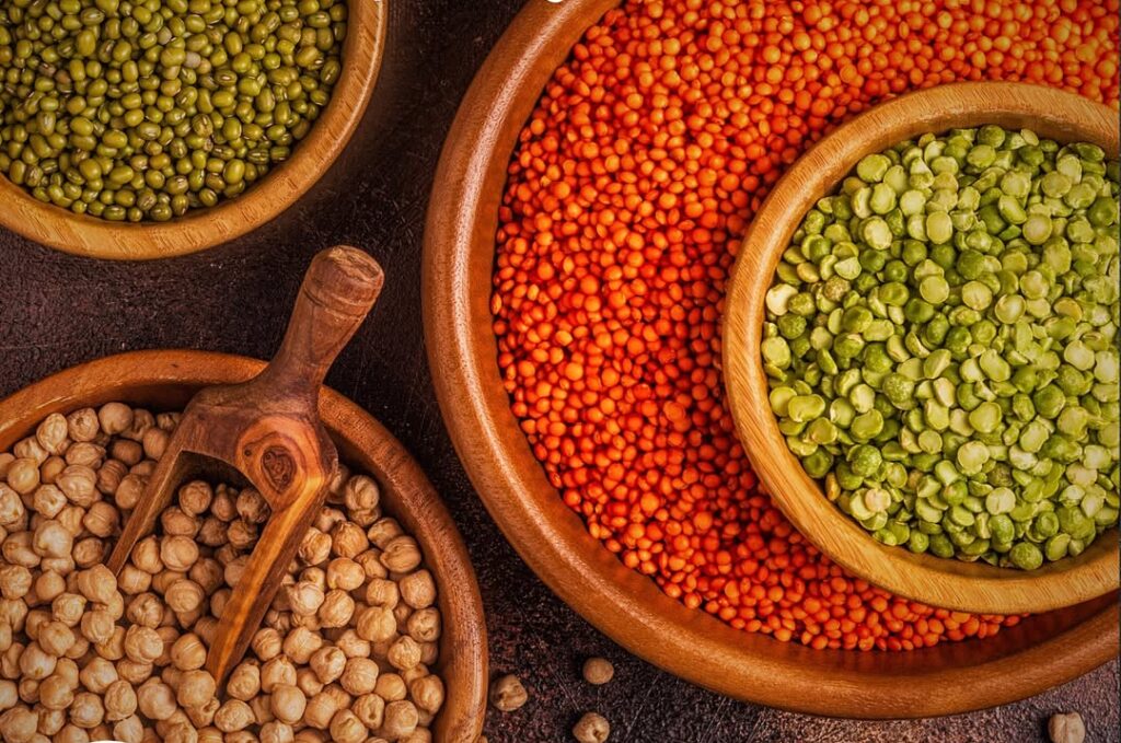 The Best Foods to Eat While Hiking: Fuel Your Adventure 6 Lentils and beans