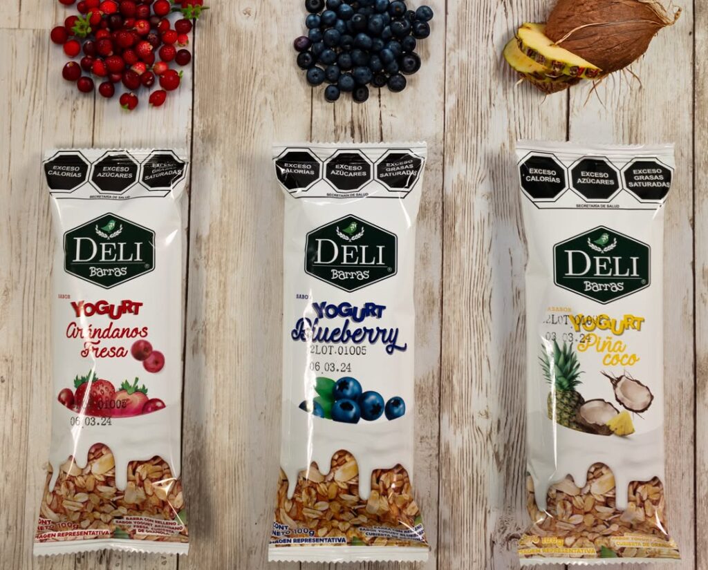 The Best Foods to Eat While Hiking: Fuel Your Adventure 5 Nutritional bars