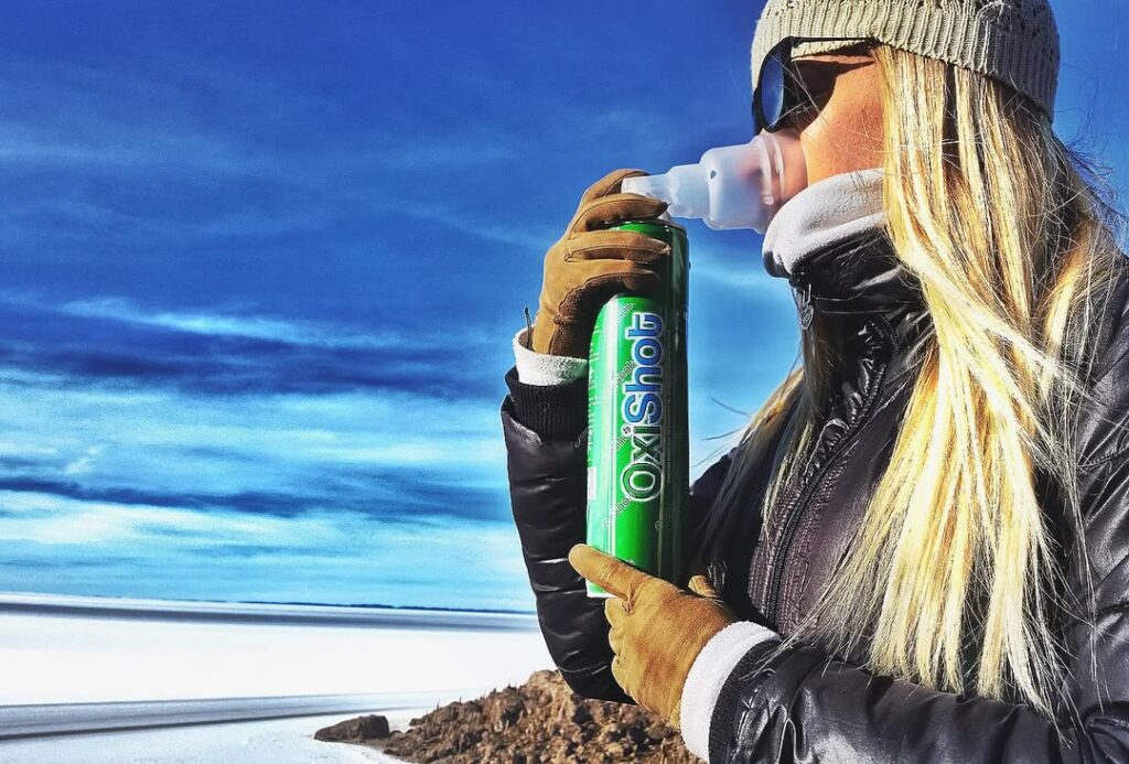 Machu Picchu Altitude: Essential Guide 8 Tourist receiving oxygen due to altitude